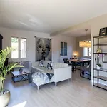 Maison Fleurie